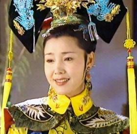 80年代第一美女姜黎黎，历经重病高龄产子，花甲之年美貌不再